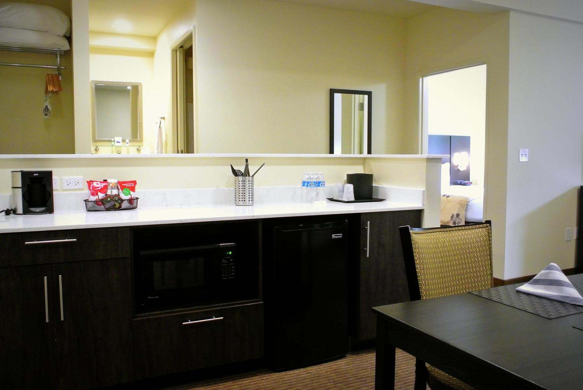 Family Queen Suite