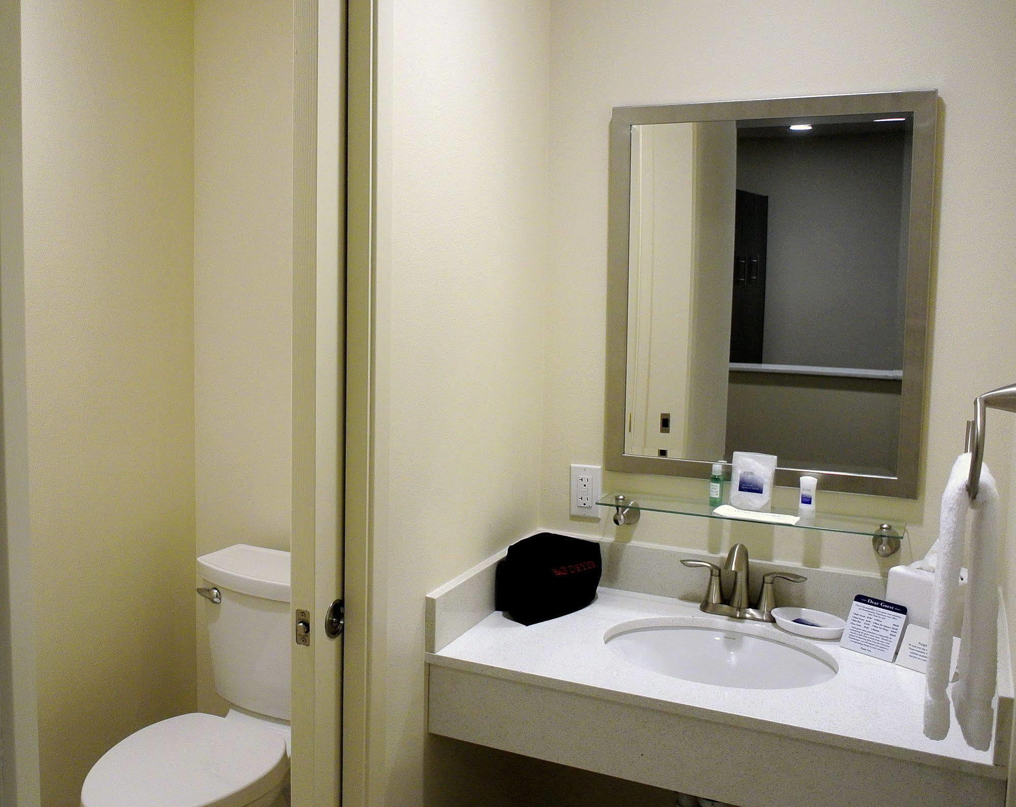 Family Queen Suite